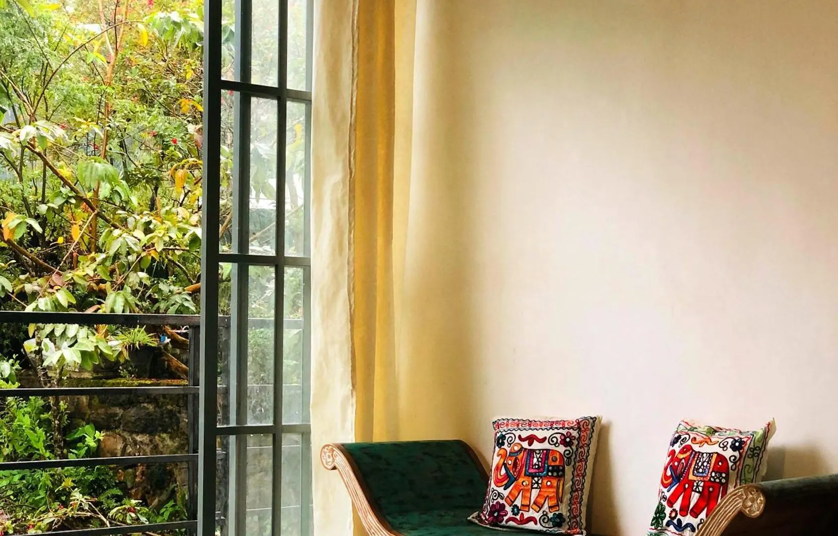 Barefoot Inn Kandy