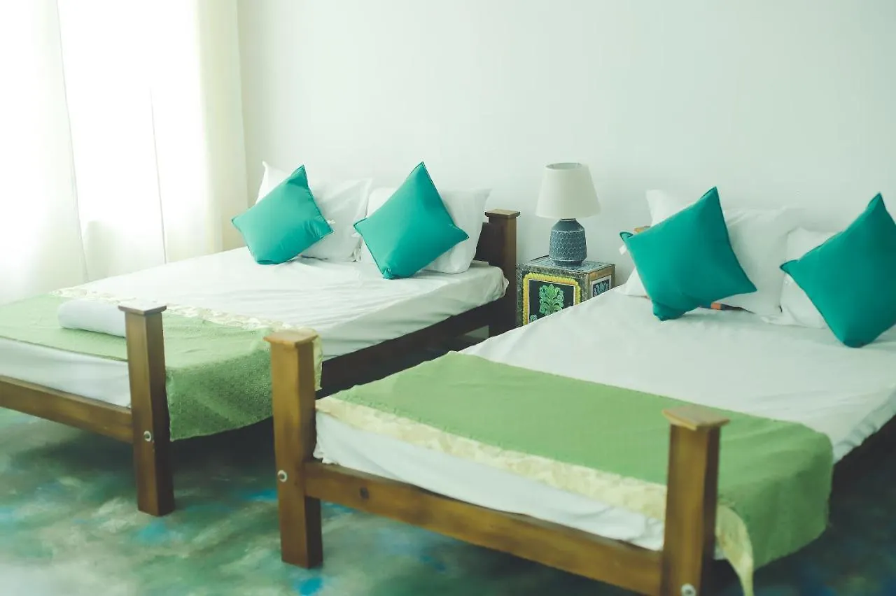 Hostal Barefoot Inn Kandy Sri Lanka
